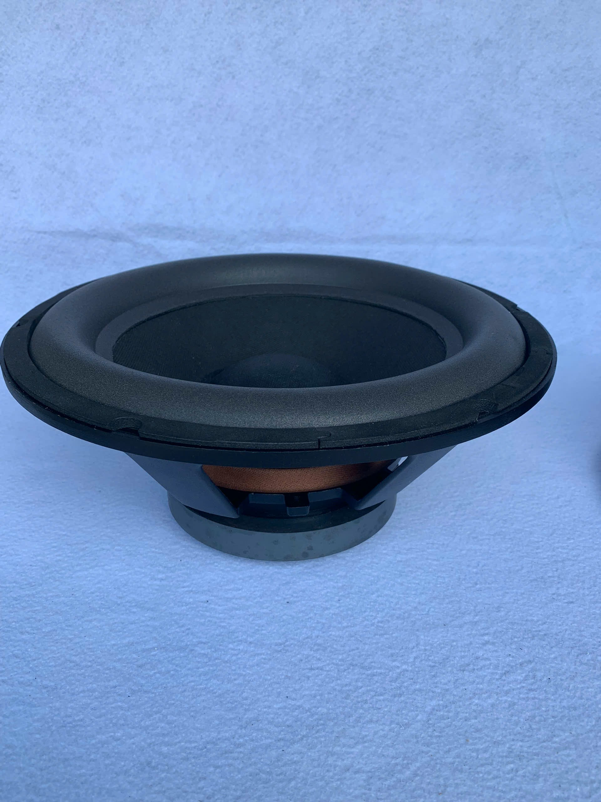 LOA SUB 30 JB BELL NHÔM TỪ 156 CÔN 51 GÂN CAO SU BÉO - GIÁ MỘT LOA