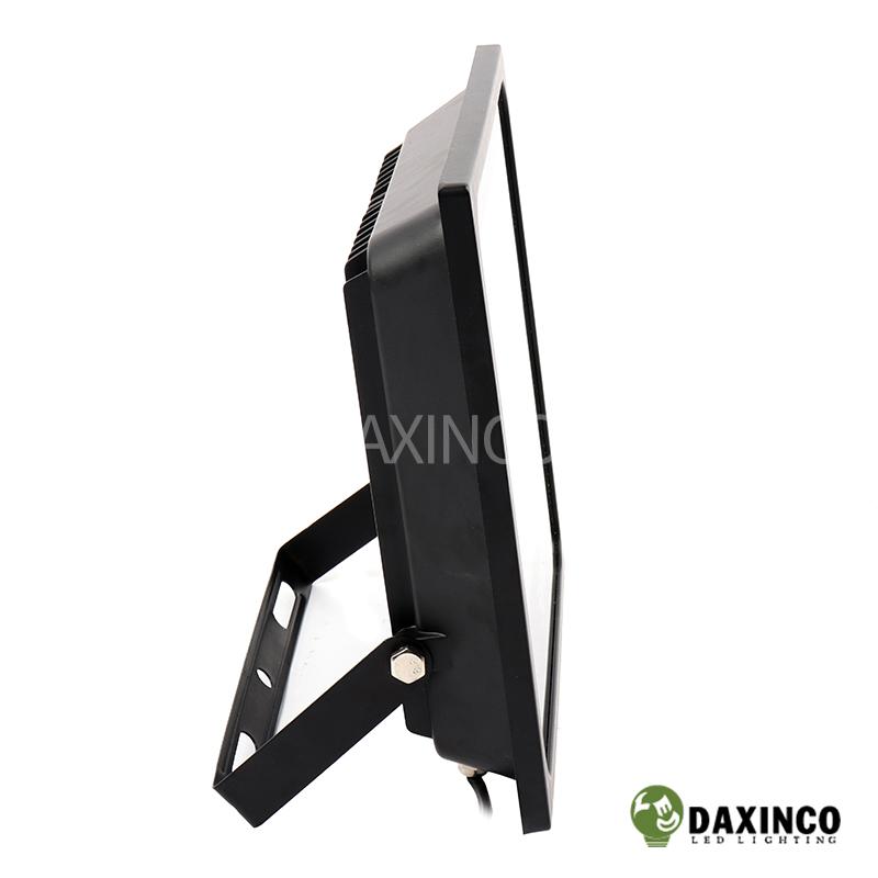 Đèn pha LED 50W Daxinco full