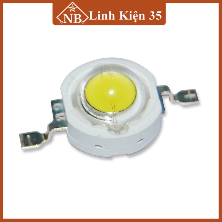 Đèn Led ánh sáng màu vàng ấm, công suất 3W