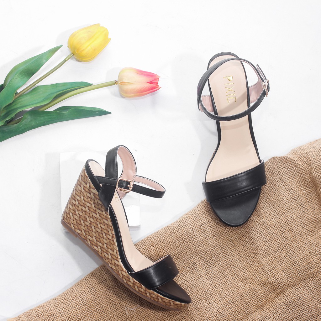 Giày Sandal Đế Xuồng 7cm Quai Ngang Đế Đan Tre Pixie X451