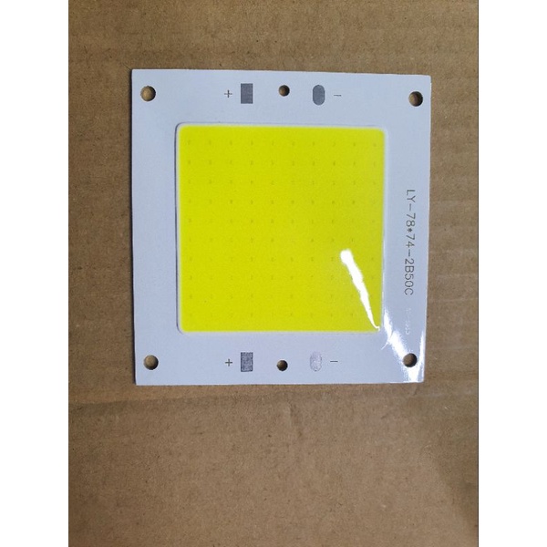 Nhân pha 50w dùng qua chấn lưu