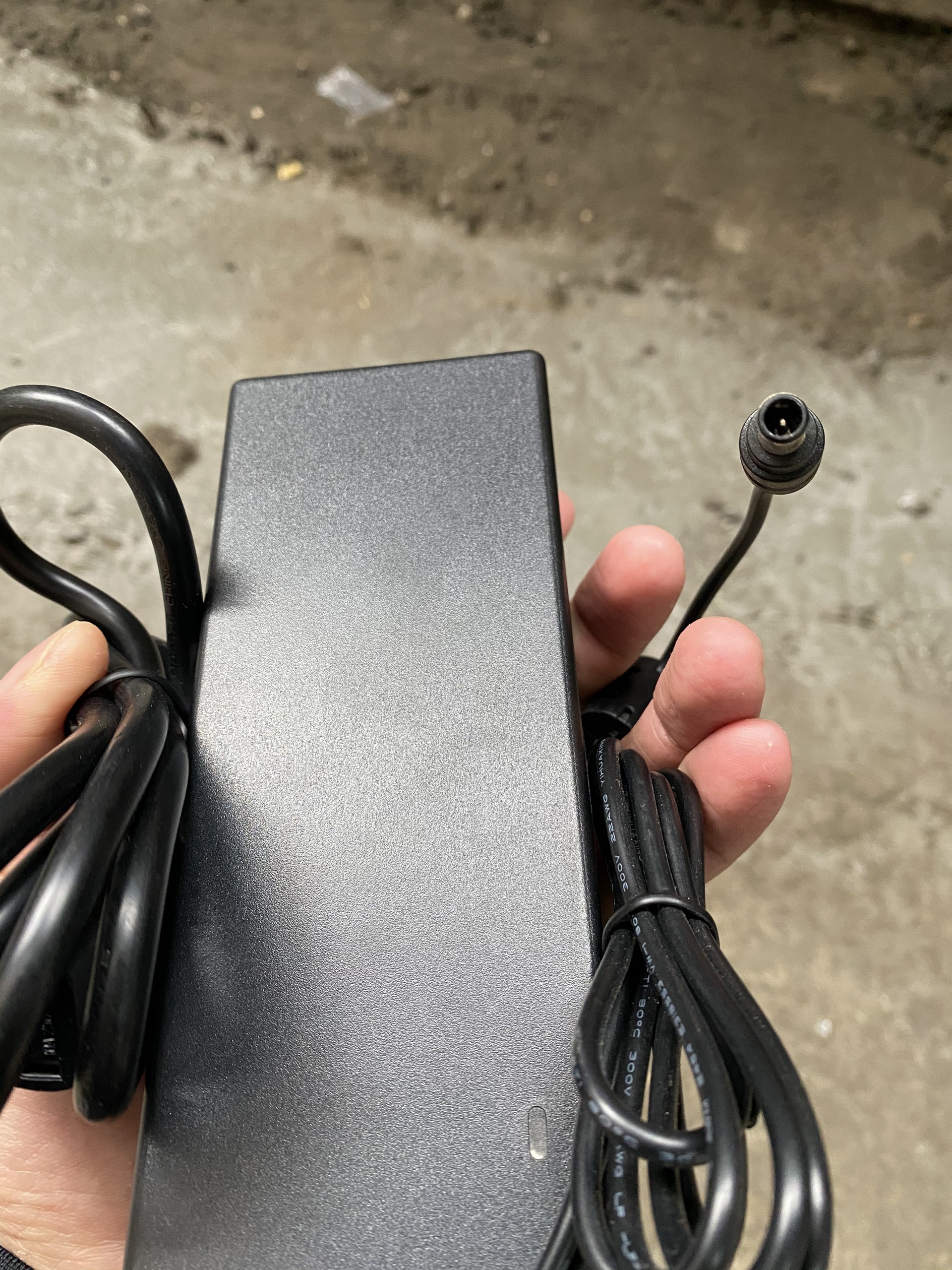 Adapter nguồn 52V-2.5A dùng cho Switch poe