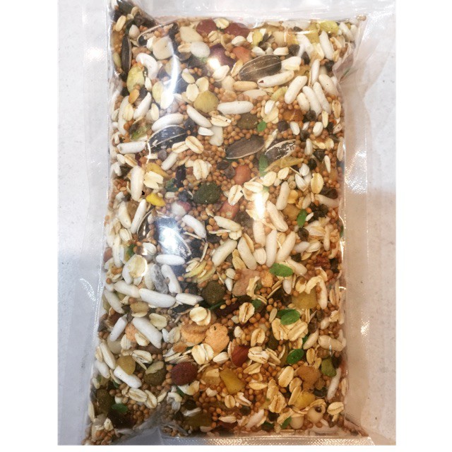 Thức ăn trộn cơ bản cho chuột Hamster, Sóc...