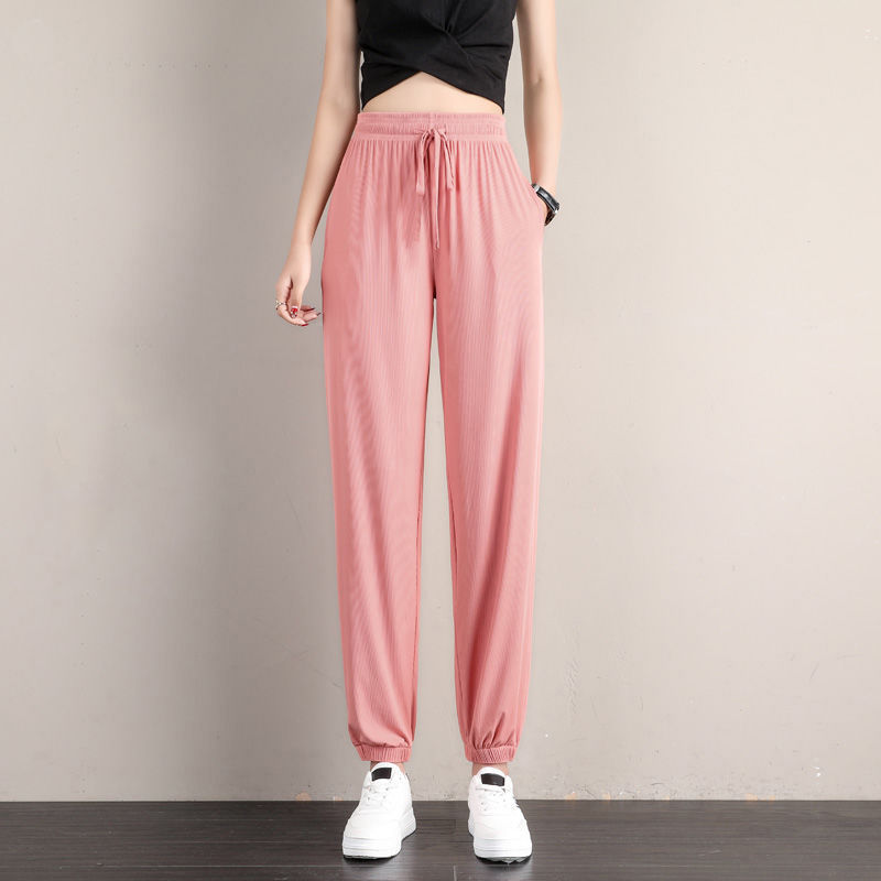 Quần Jogger nữ thun tăm thêu hoa cúc