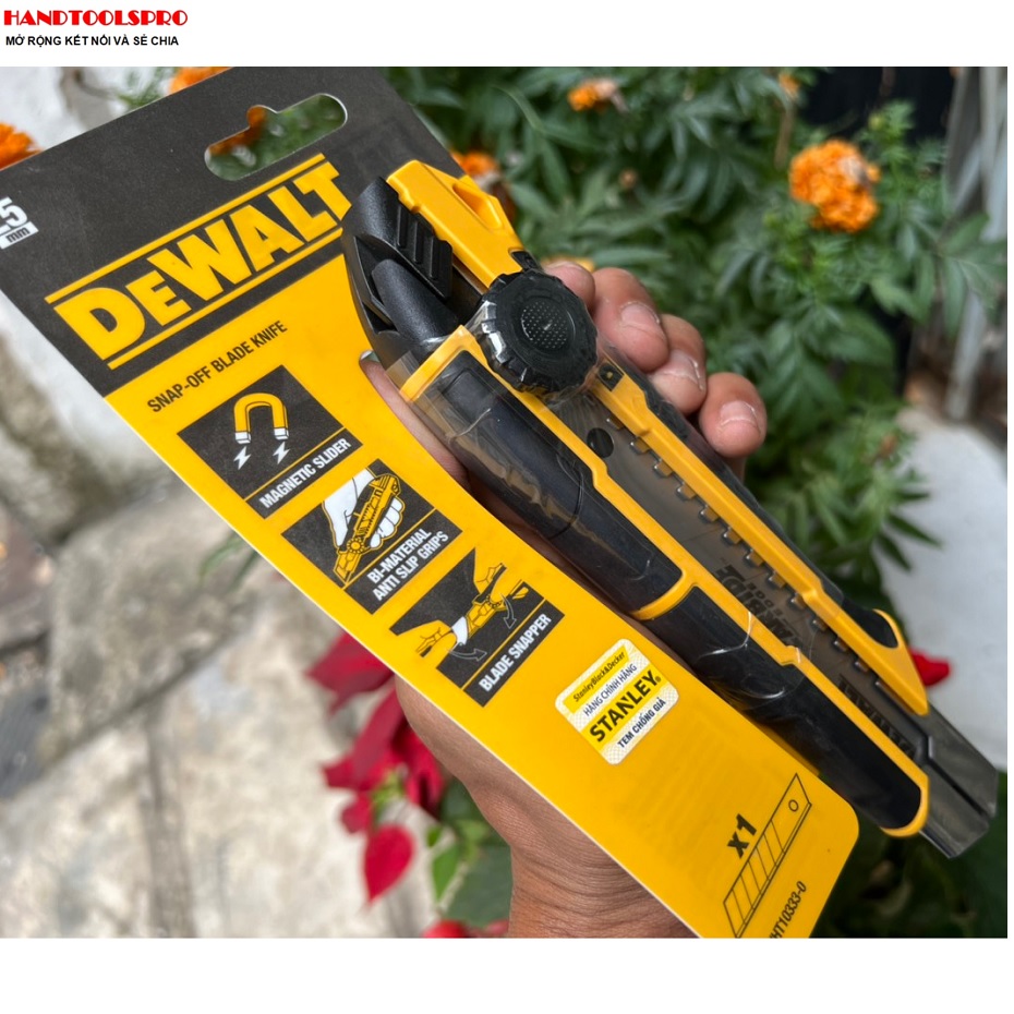 DAO RỌC GIẤY 25MM DEWALT DWHT10333-0-30