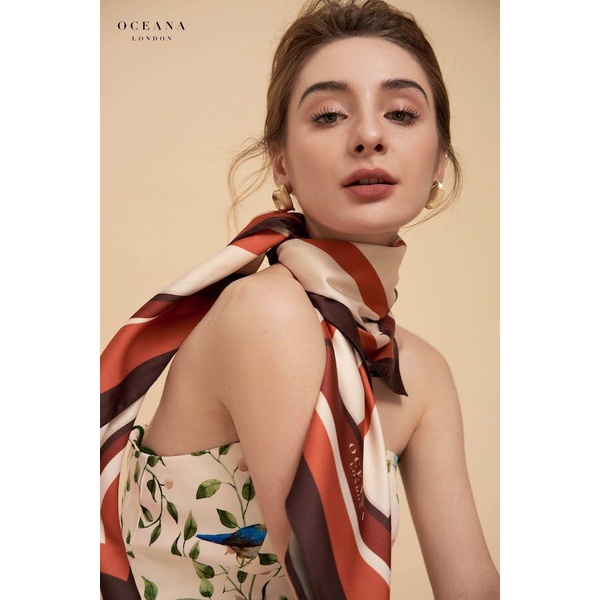 Oceana London - Khăn lụa vuông Malina Scarf