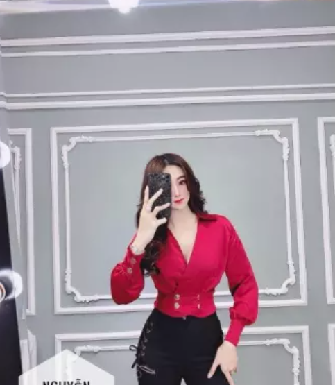 Áo tay dài phồng cổ sơ mi phi lụa