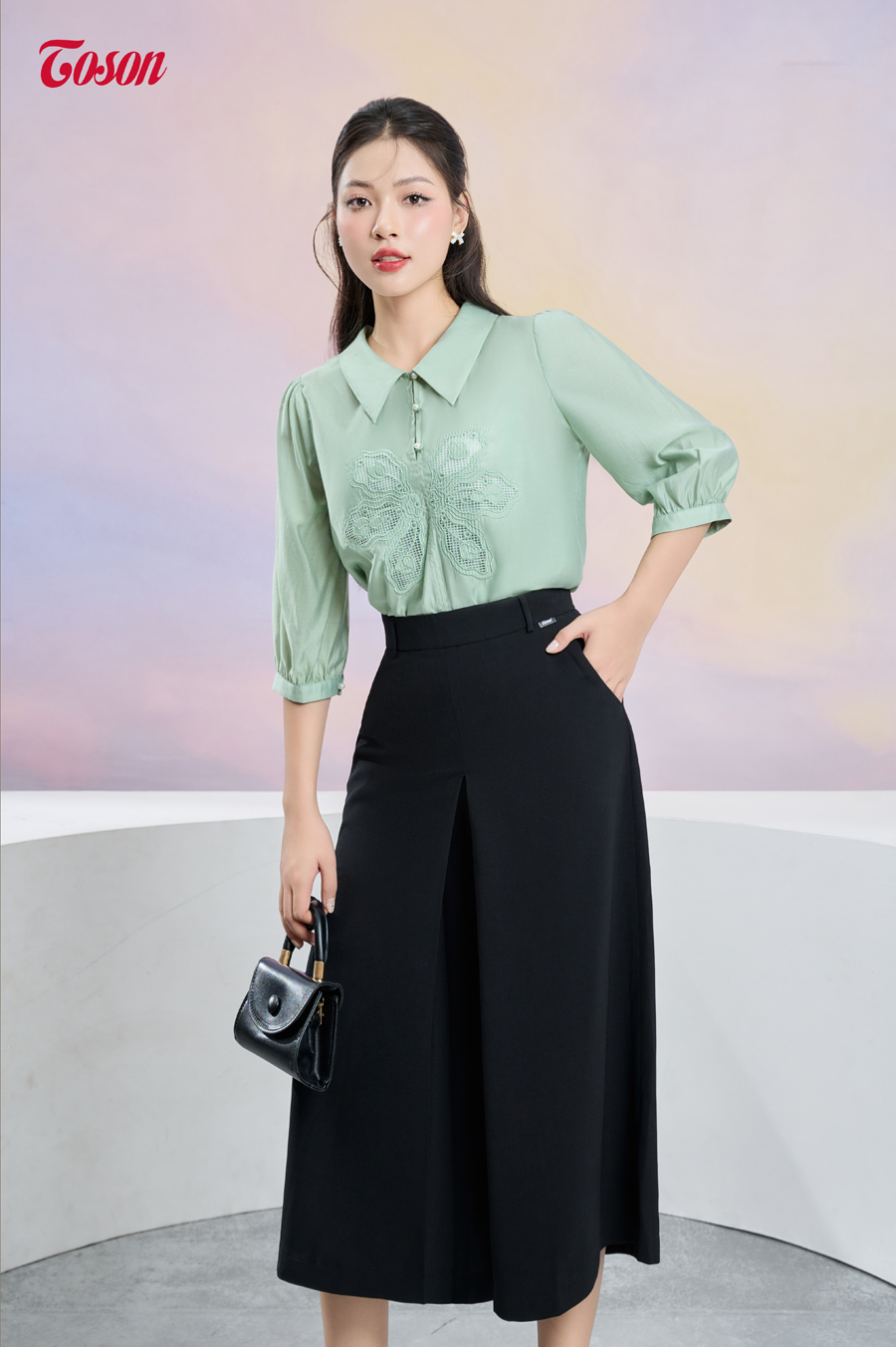Quần giả váy carolan đen dáng dài, súp ly thân trước Limitted 26032B33 Toson