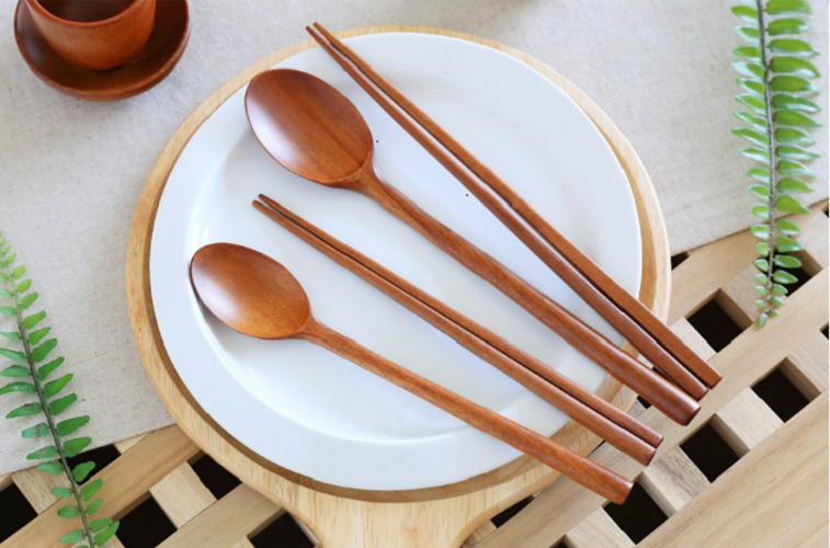 Muỗng dài dùng cà phê, trà bằng gỗ