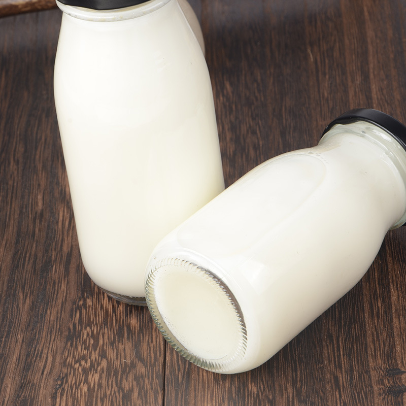 CHAI THỦY TINH ĐỰNG SỮA 200ML NẮP THIẾC