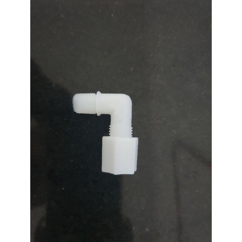 Cút nối góc phi 6 máy RO