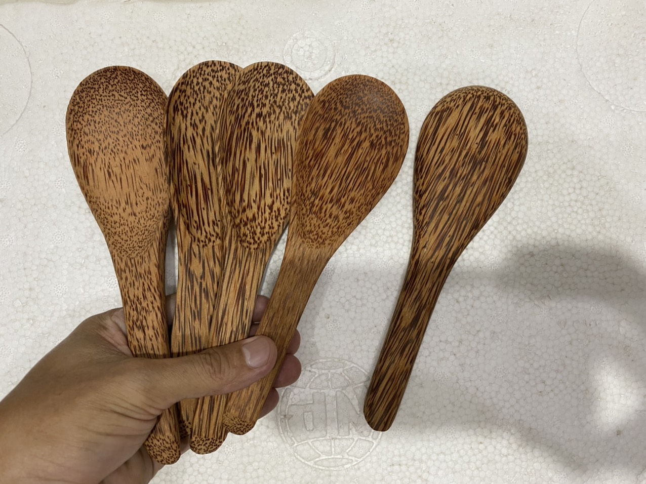 VÁ MÚC CƠM GỖ DỪA - THÌA XỚI CƠM LÀM TỪ GỖ DỪA - MUỖNG CƠM