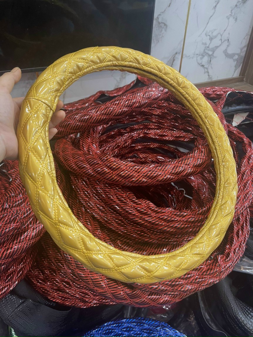Bọc vô lăng Thái lan, đầy đủ các size xe
