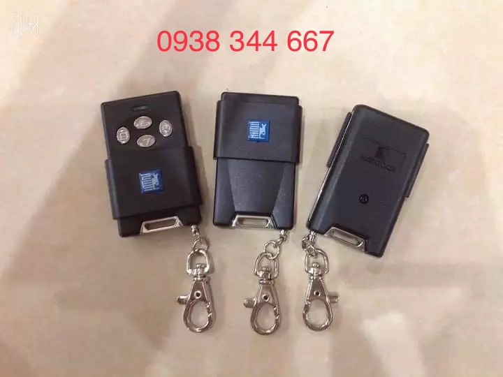 Remote cửa cuốn Austdoor Chính Hãng