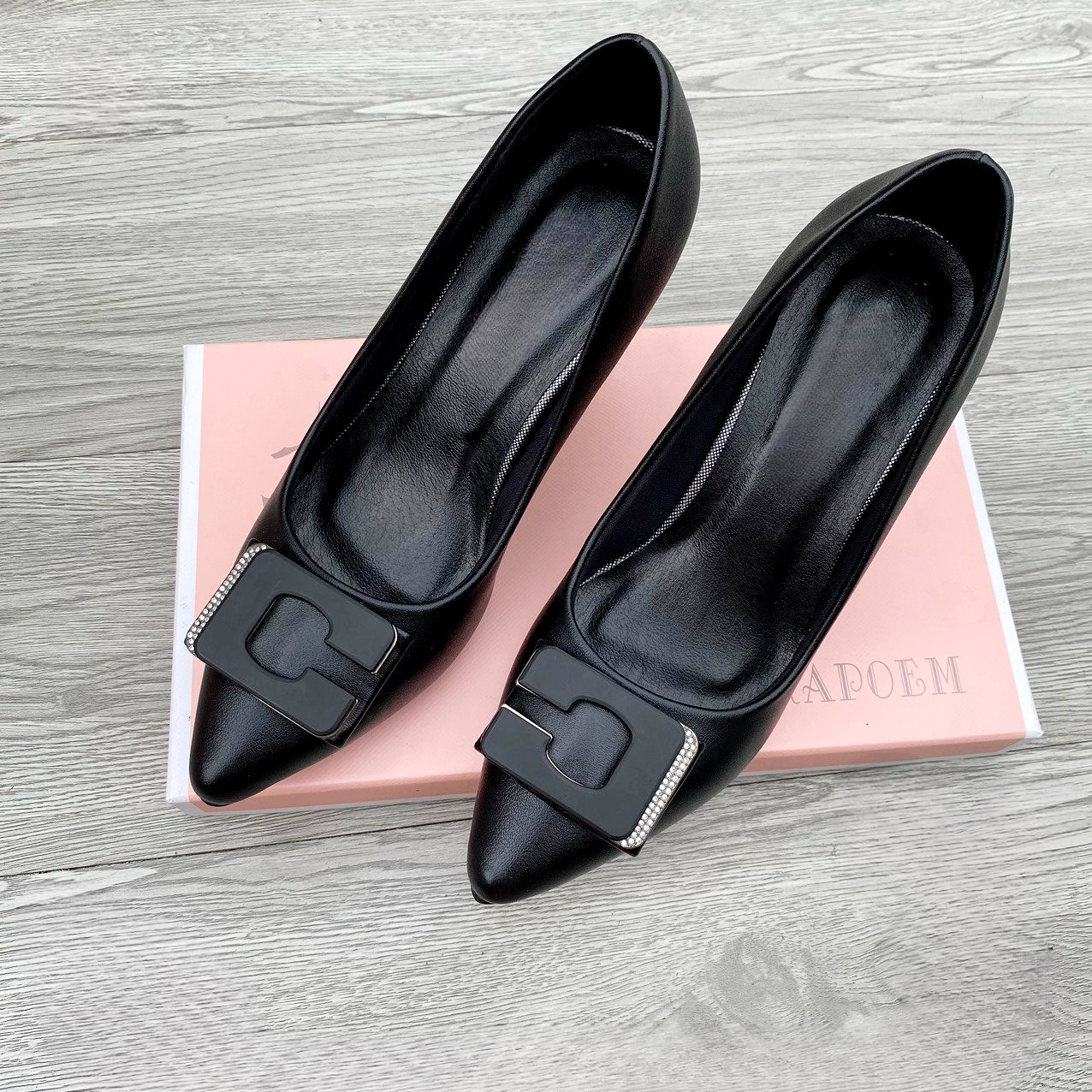 Giày cao gót mũi nhọn gót loe đính mác 5 cm, 7cm