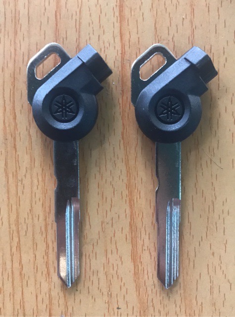 Pair of Yamaha Janus Car Key Blanks