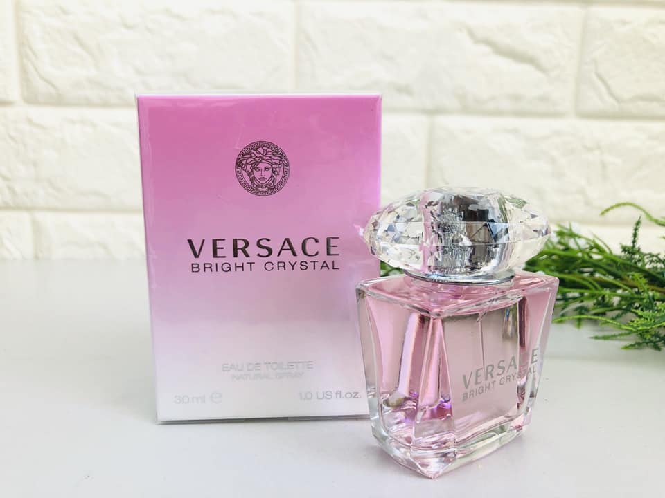 Nước hoa nữ V'ERSACE Bright Crystal Eau De Toilette 30ml