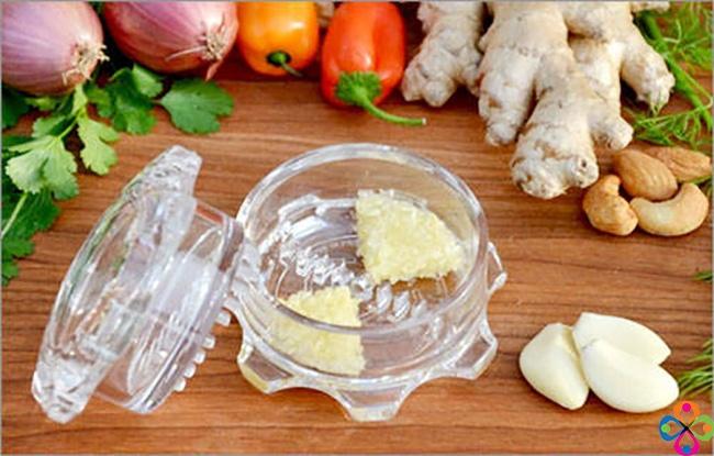 Dụng cụ xay hành tỏi ớt đa năng Dragon(White)