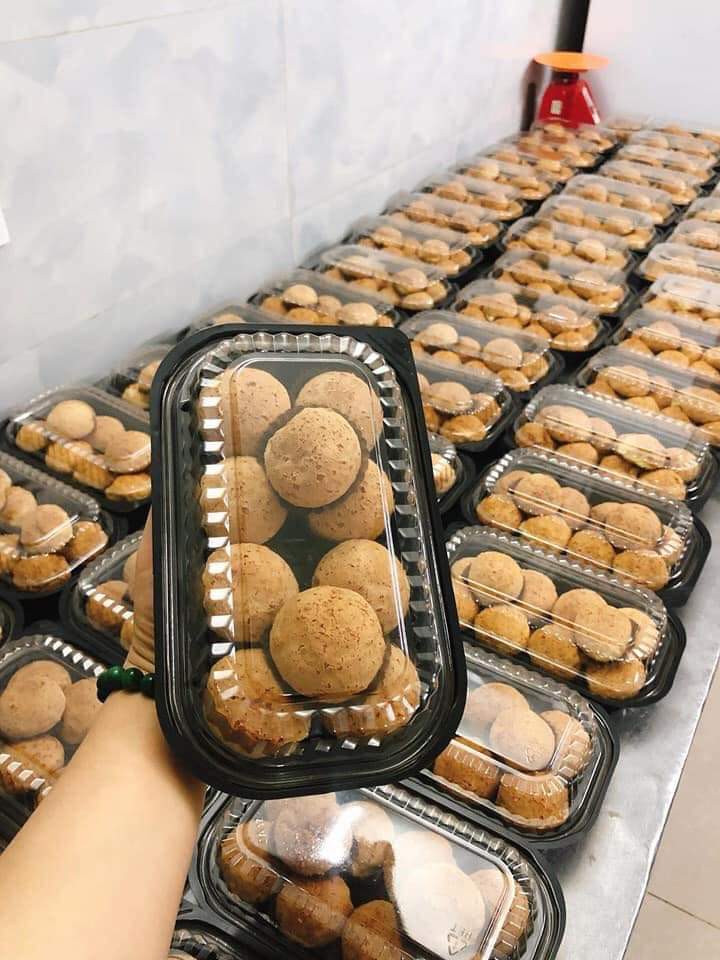 50-100 hộp nhựa ht17 - đế đen - nắp trắng