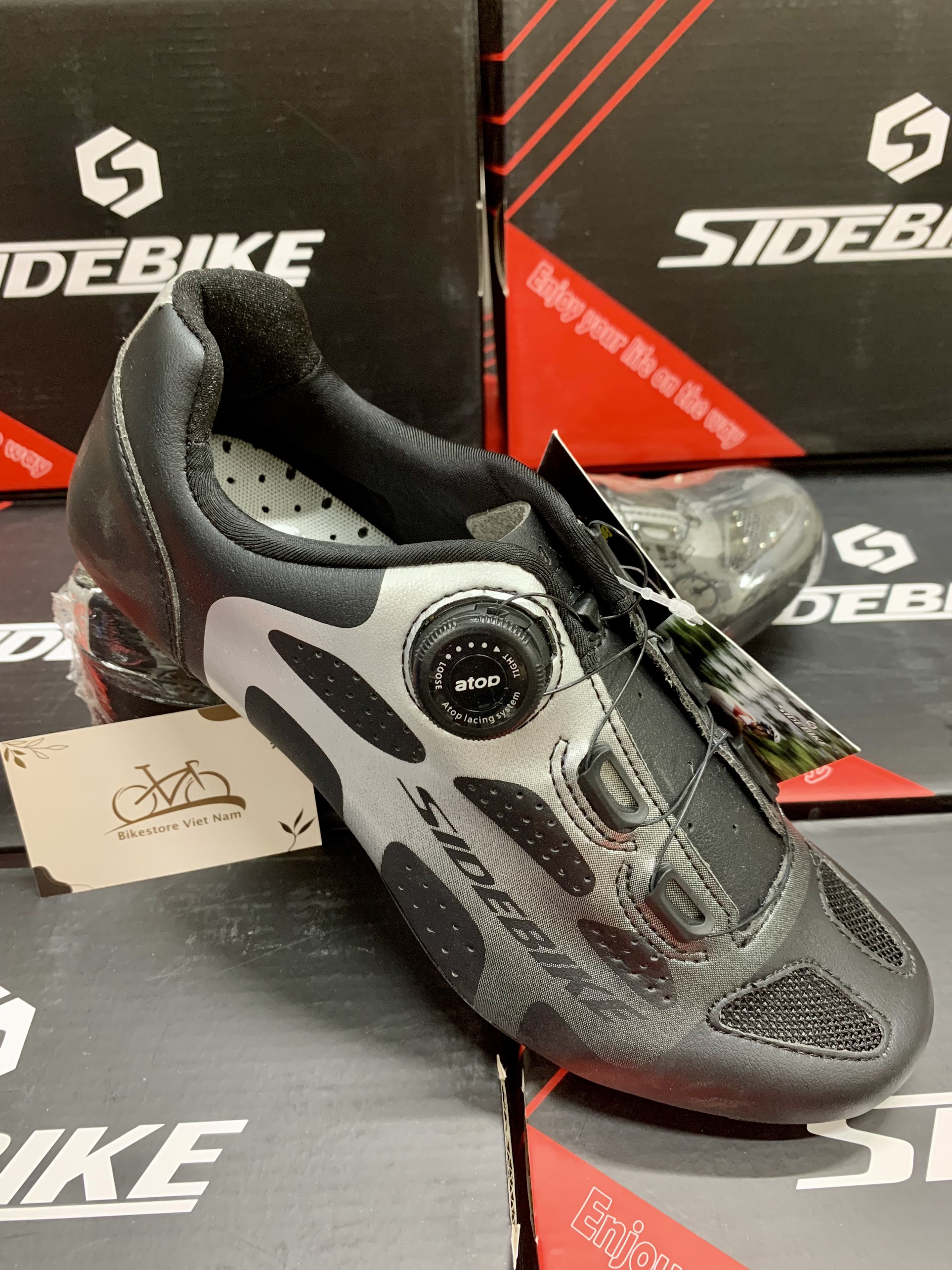 Giày Xe Đạp Side Bike SD015 Pro Rd Đế Carbon Black & Silver