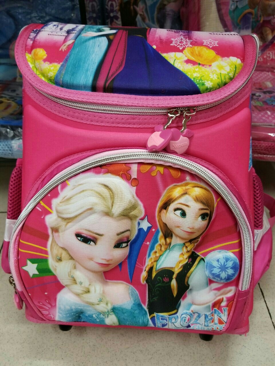 Balo chống gù cho bé gái