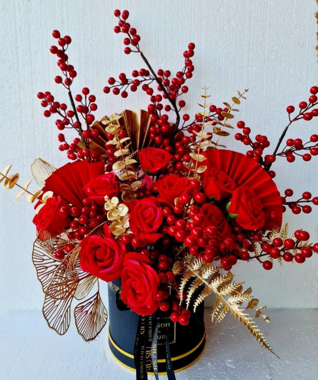 Bình hoa đào đông đón Tết