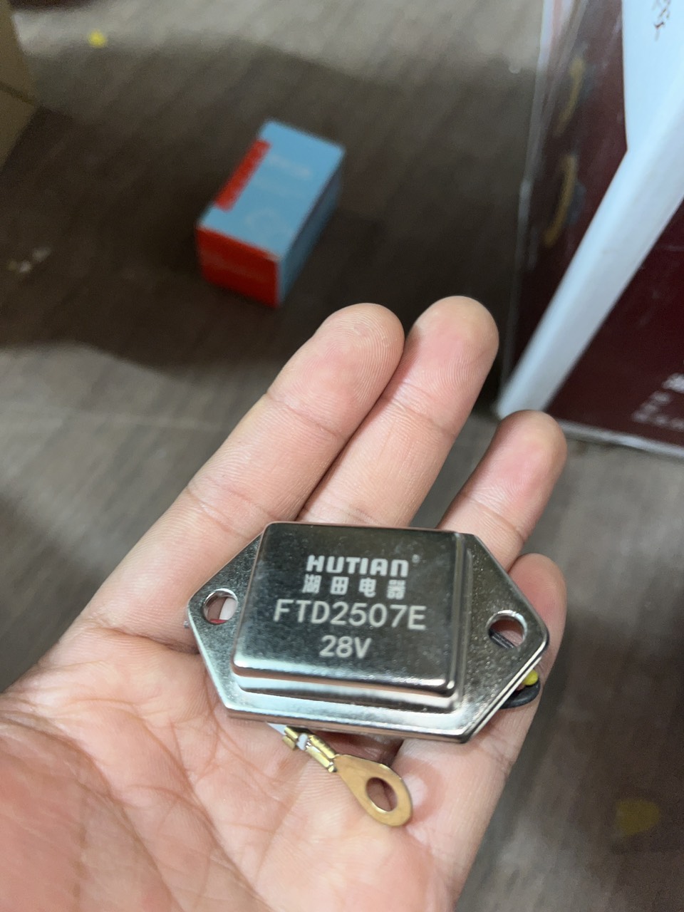 Ic tiết chế trong máy phát 12v 24v 4108 2507