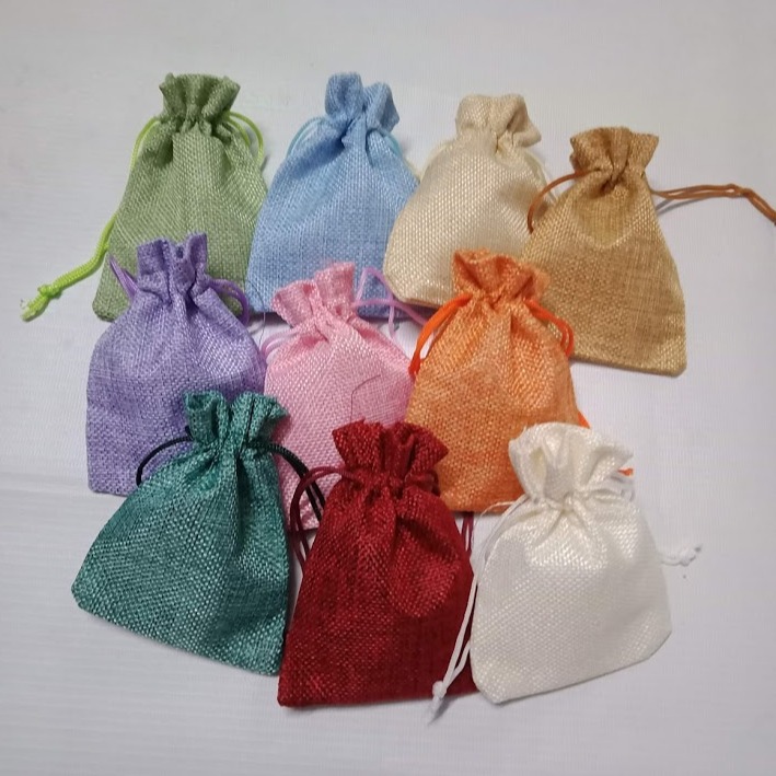 [HCM]Set 5 túi vải bố trơn nhiều màu có dây rút kích thước 9x12cm trang trí nhà cửa tiện lợi - moon store acc