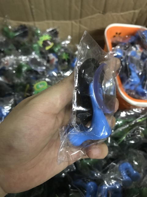 Set 2 Móc Treo Bàn Chải Đế Hút Chân Không