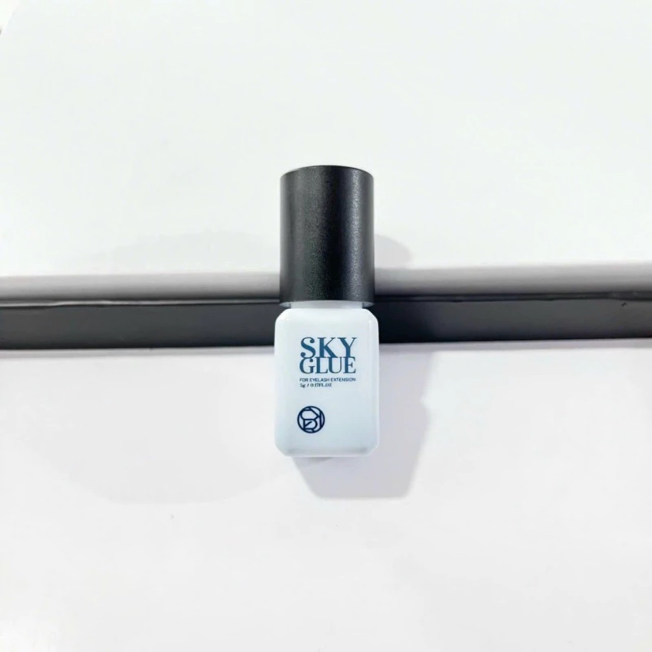 Keo nối mi Sky D+  hàn quốc ( chai 5ml )