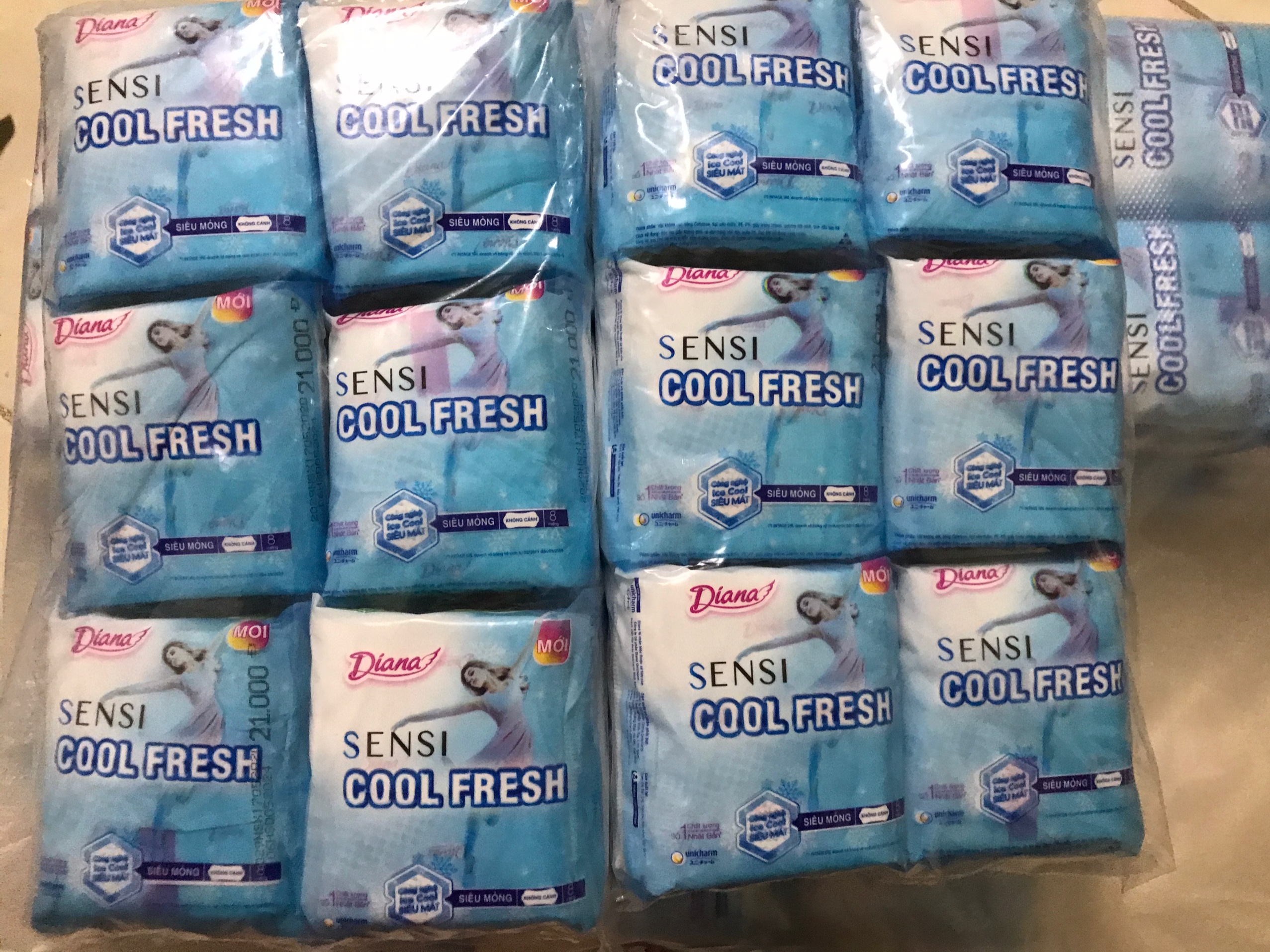 Combo 6 gói băng vệ sinh Diana Sensi Cool Fresh dài 23 cm không cánh, băng vệ sinh diana cool fresh, băng vệ sinh không cánh