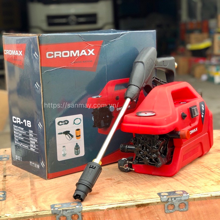 Máy Rửa Xe 1800W Cromax CR-18