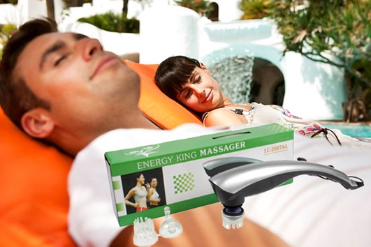 Máy đấm lưng, massage cầm tay LC-2007AA. (3 Đầu Matxa)
