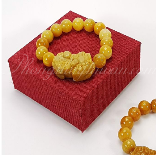 Vòng tay mã não tỳ hưu Ngọc Hoàng Long kèm hộp