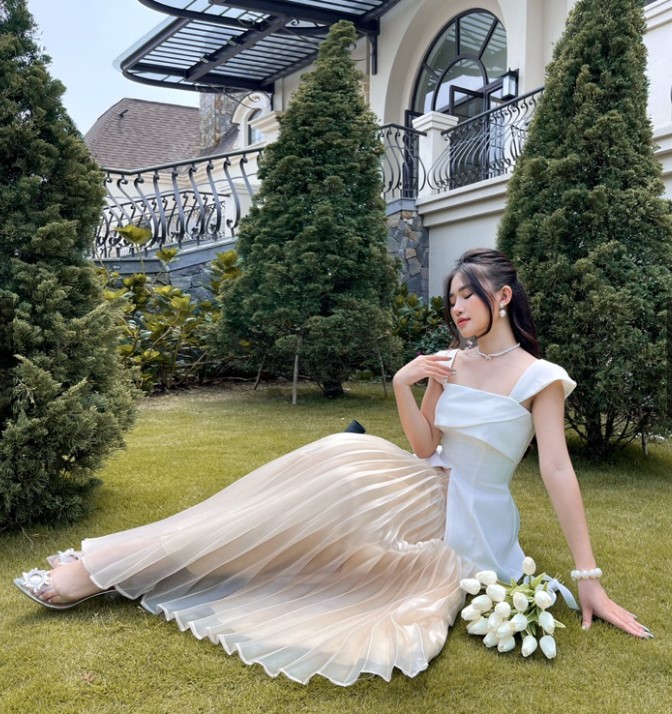 VELLE DESIGN Chân váy Elisa chất voan kính dập li.