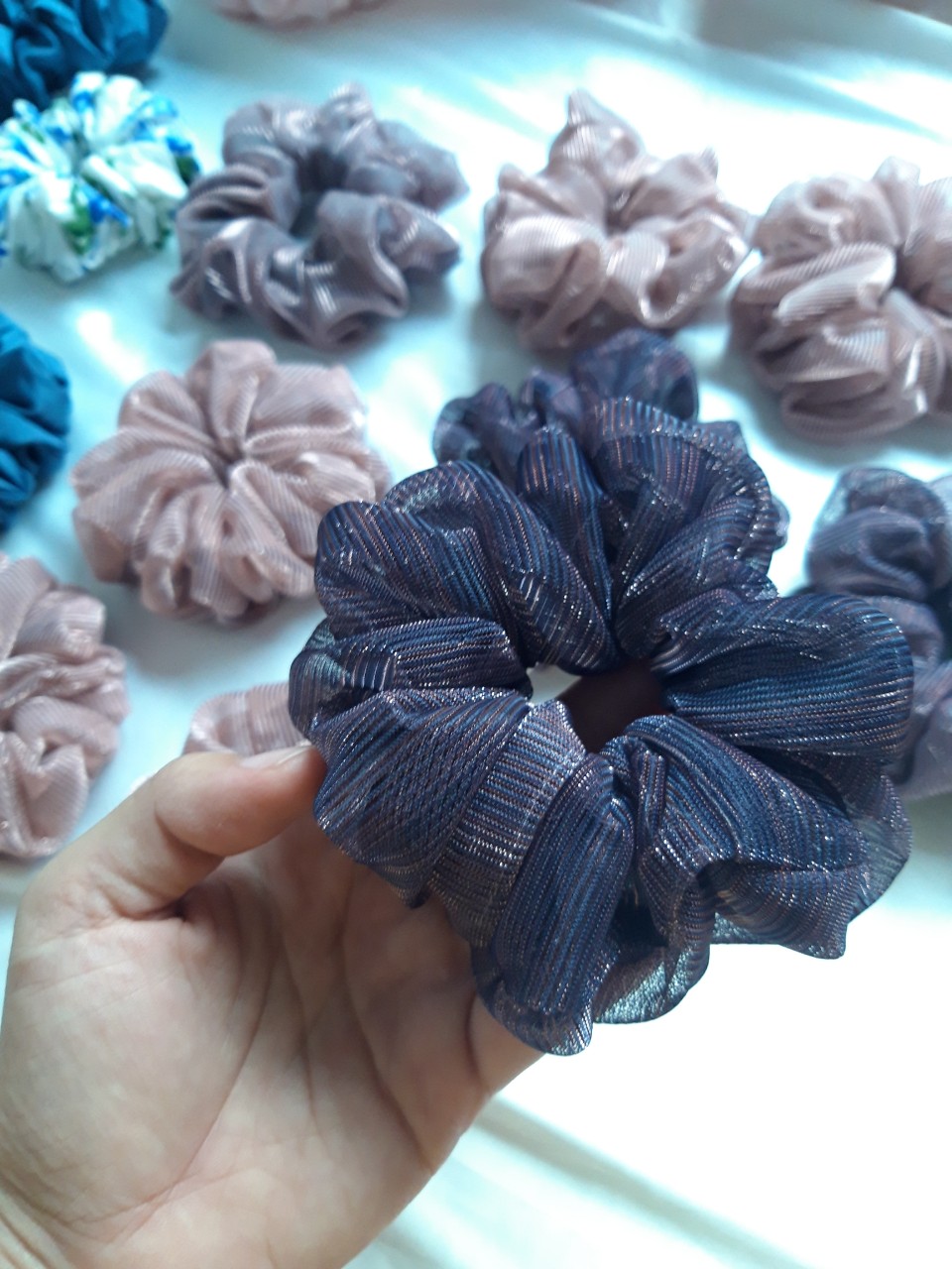 Cột Tóc Scrunchies voan kiến cao cấp( hình thật)