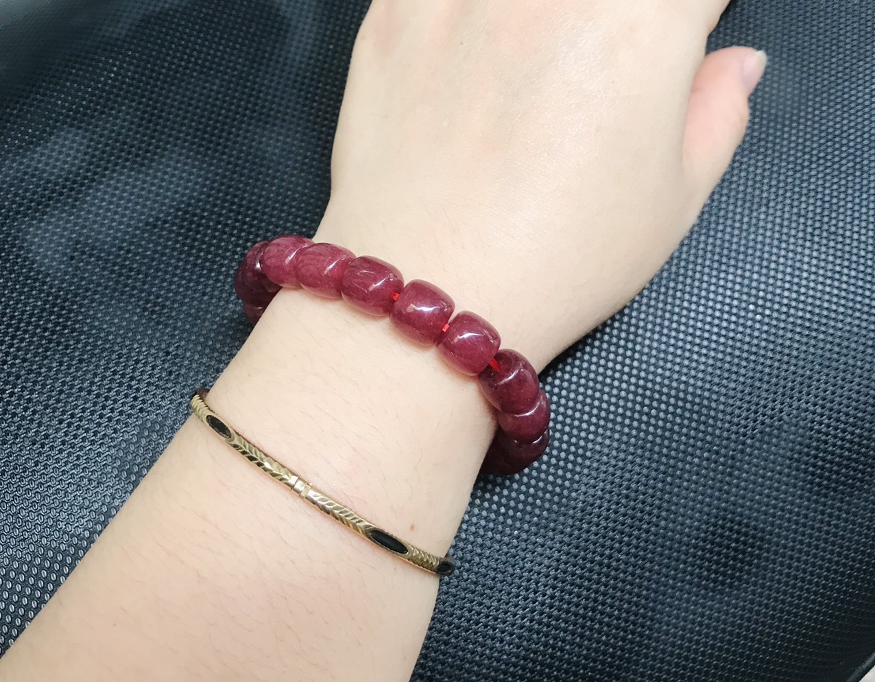 Vòng tay lu thống đá thạch anh dâu tây
