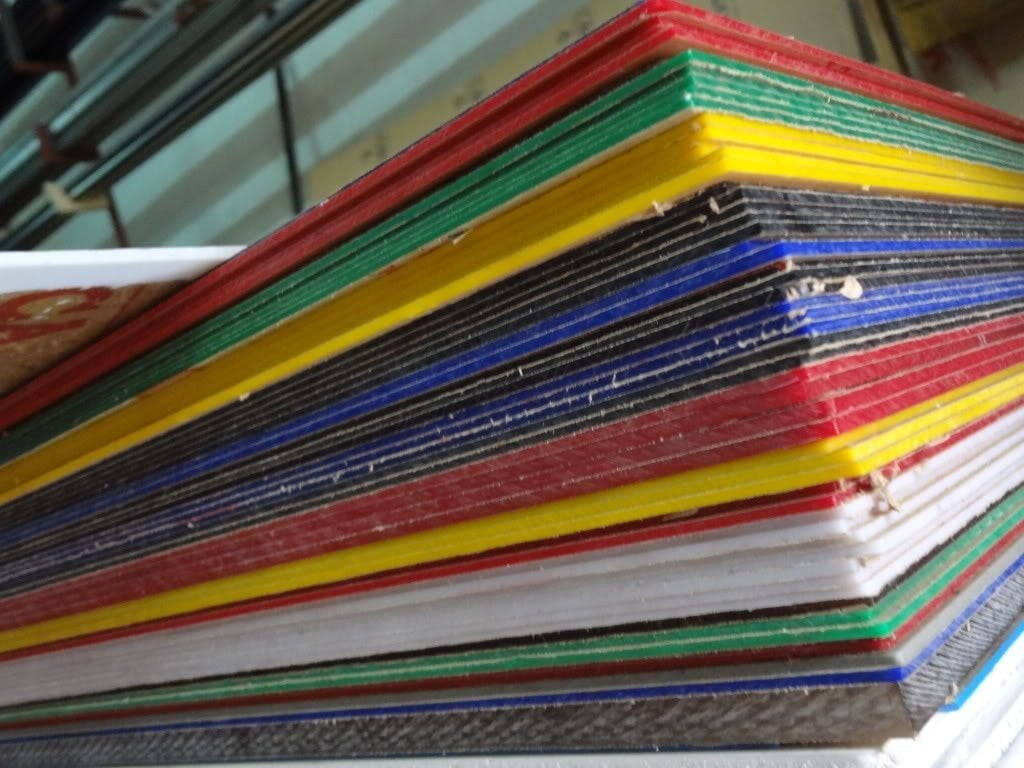 Mica trong suốt dày 2mm nhiều kích thước (Mica Đài Loan)