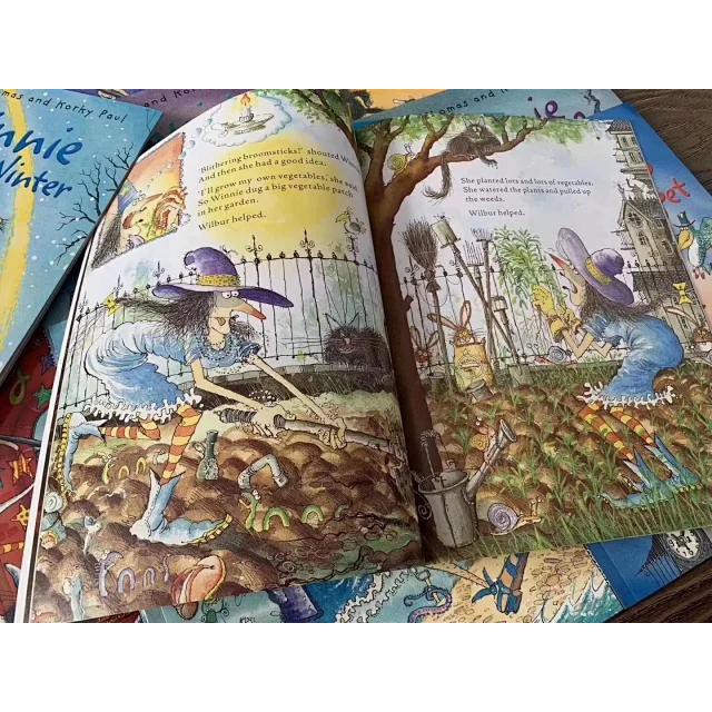 Bản nhập 18q  - Winnie the Witch collection