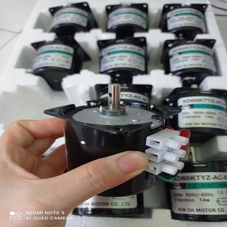 [HCM]Motor Giảm tốc 220v 14w tốc độ 110 vòng- Động cơ giảm tốc 220v mini