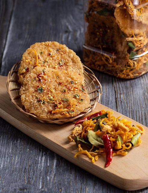 10 bịch cơm cháy mắm hành