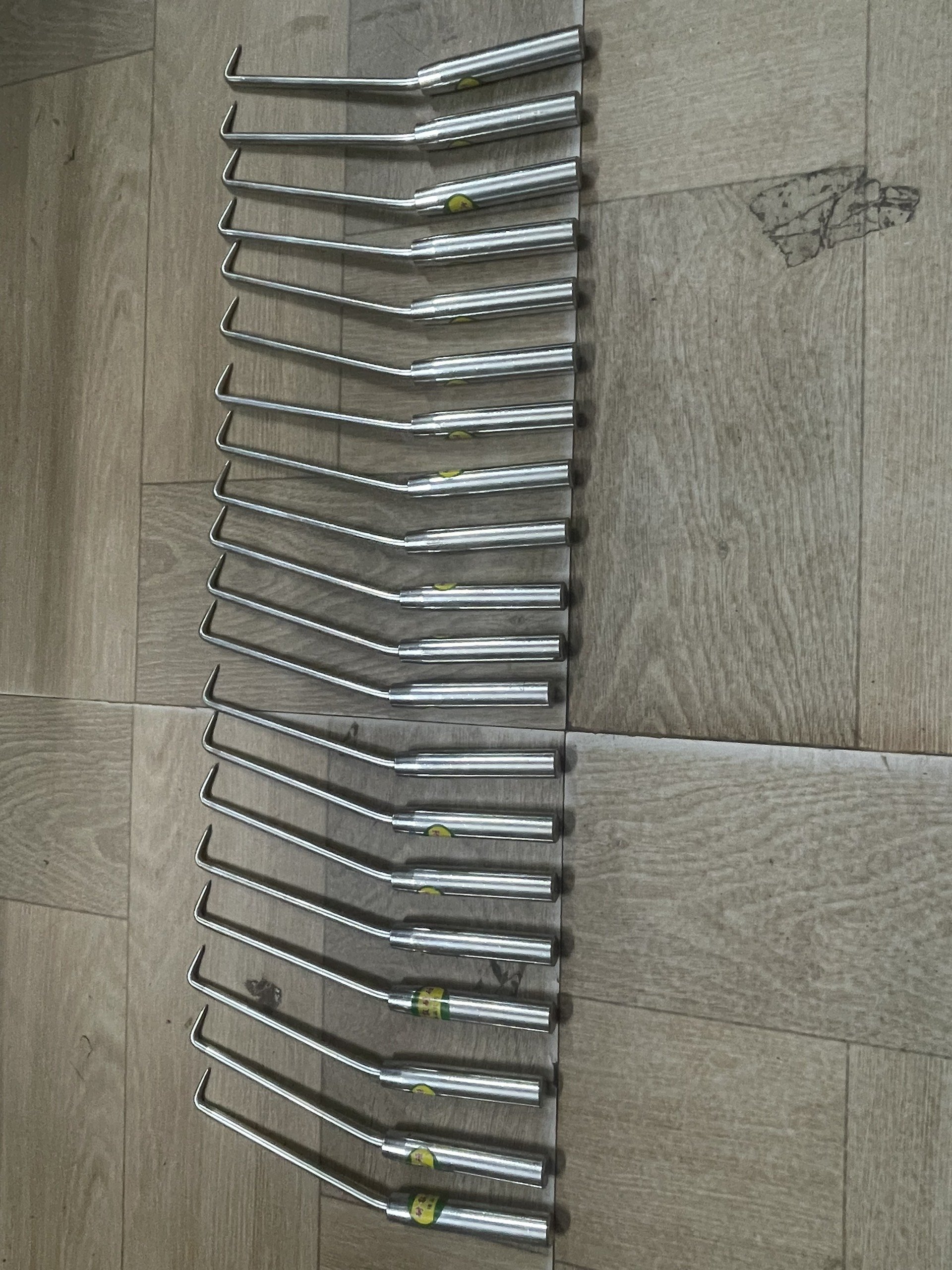 Móc xoay buộc dây thép số 7