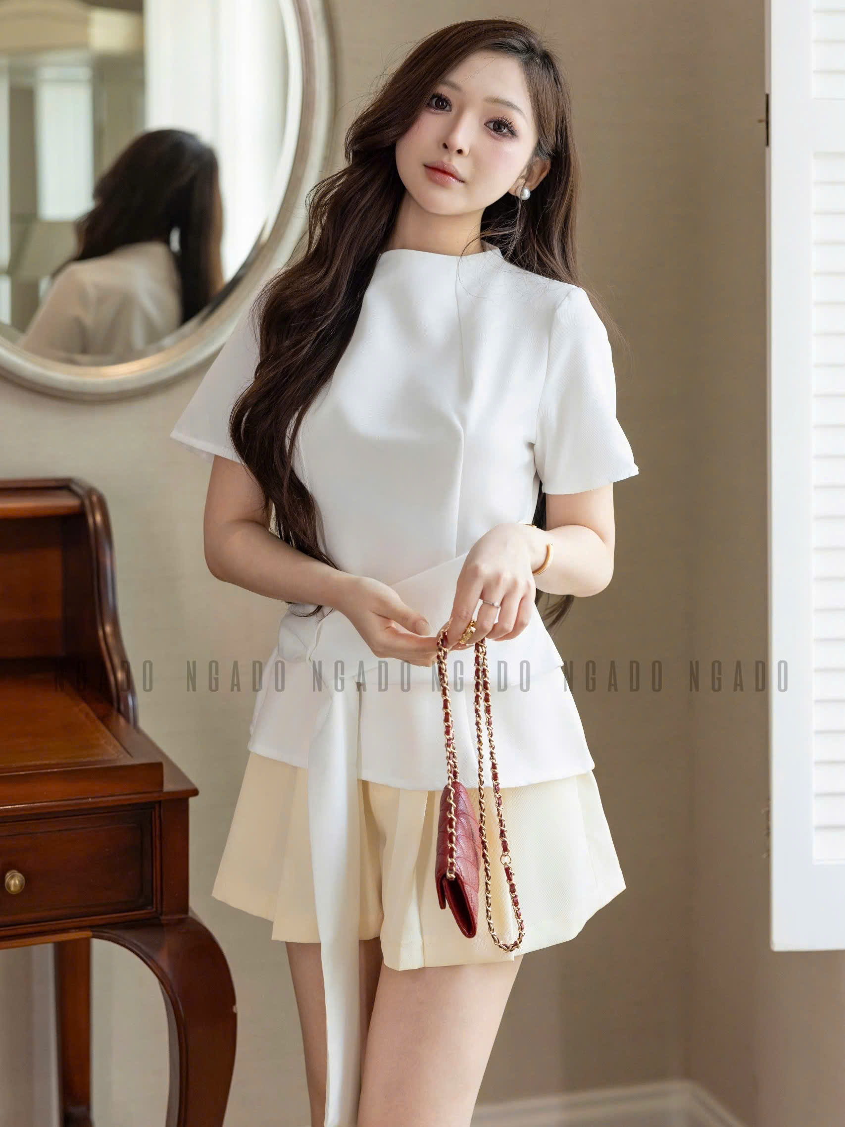 [30.10 - Nhập FALAZLIVE02 giảm 200K] Áo trắng cột eo NGADO