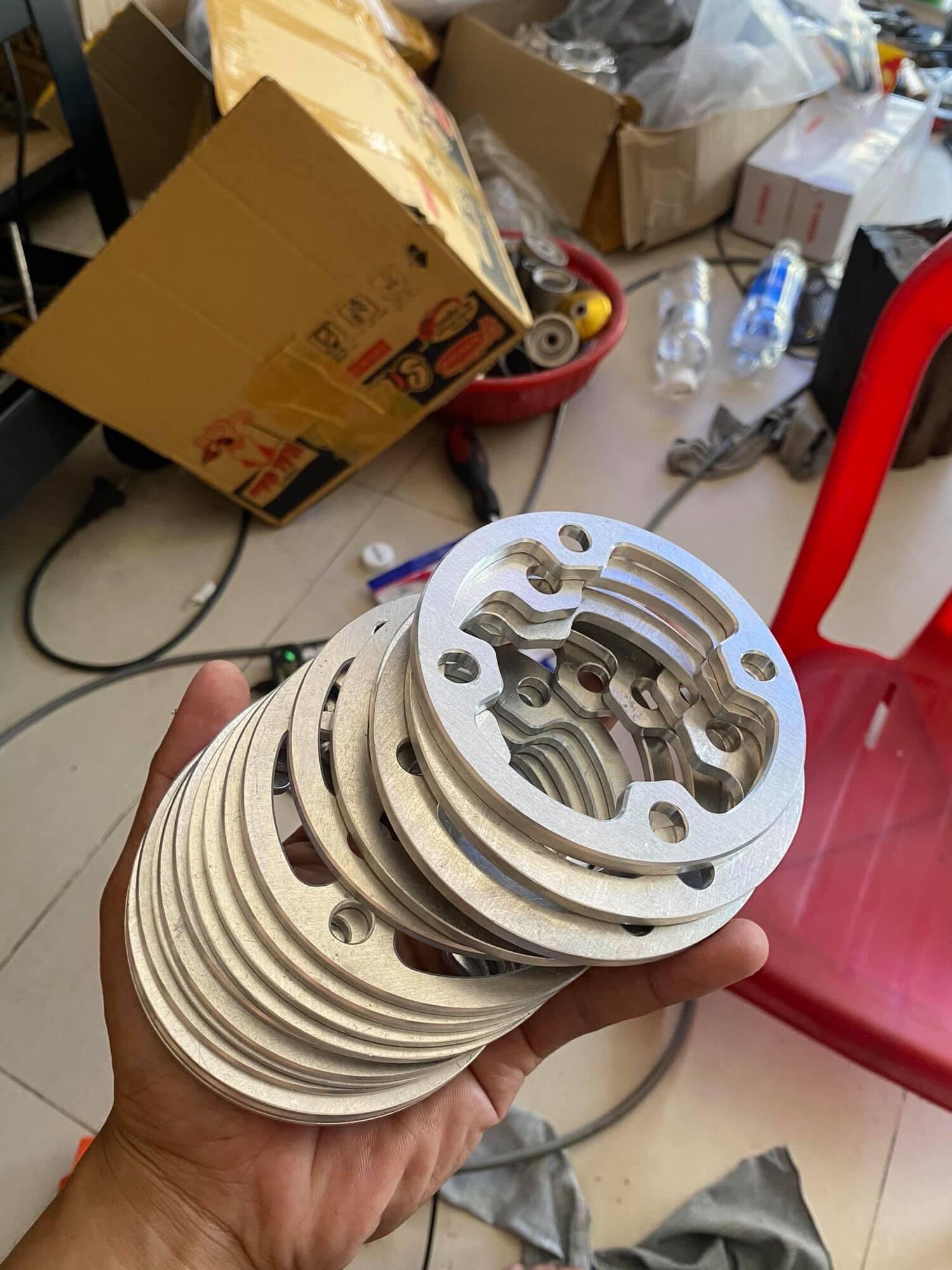 Thớt chêm lòng đĩa thắng CNC gắn các loại xe ( 3li ,4li , 5li )