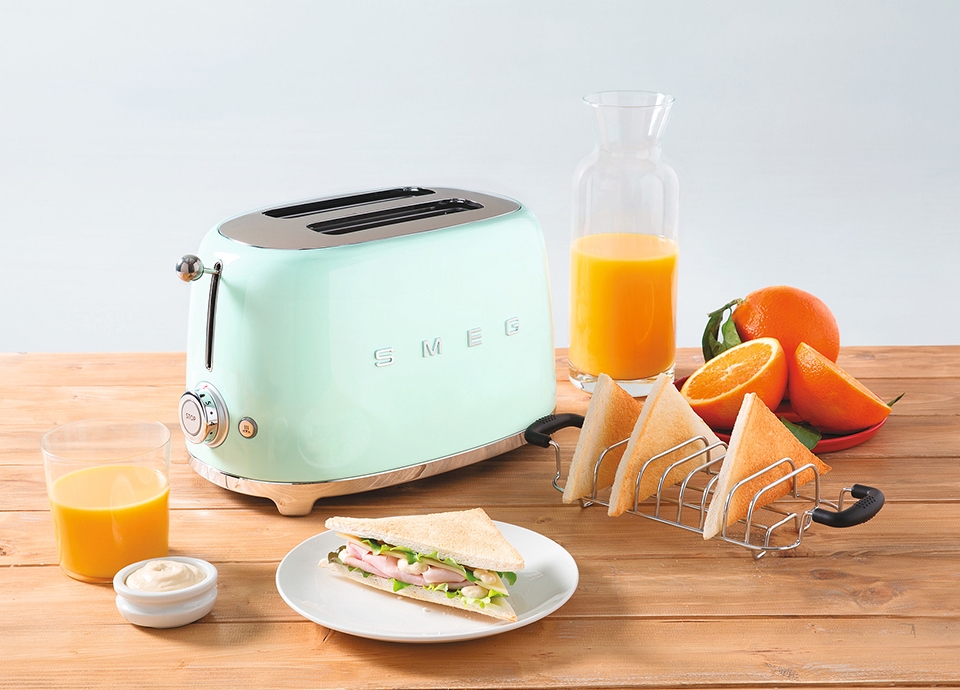 [Trả góp 0%]Máy nướng bánh mì SMEG TSF01PGEU