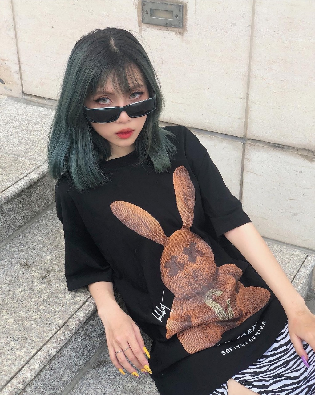 Áo Thun Tay Lỡ RABBIT TOY BROWN Unisex
