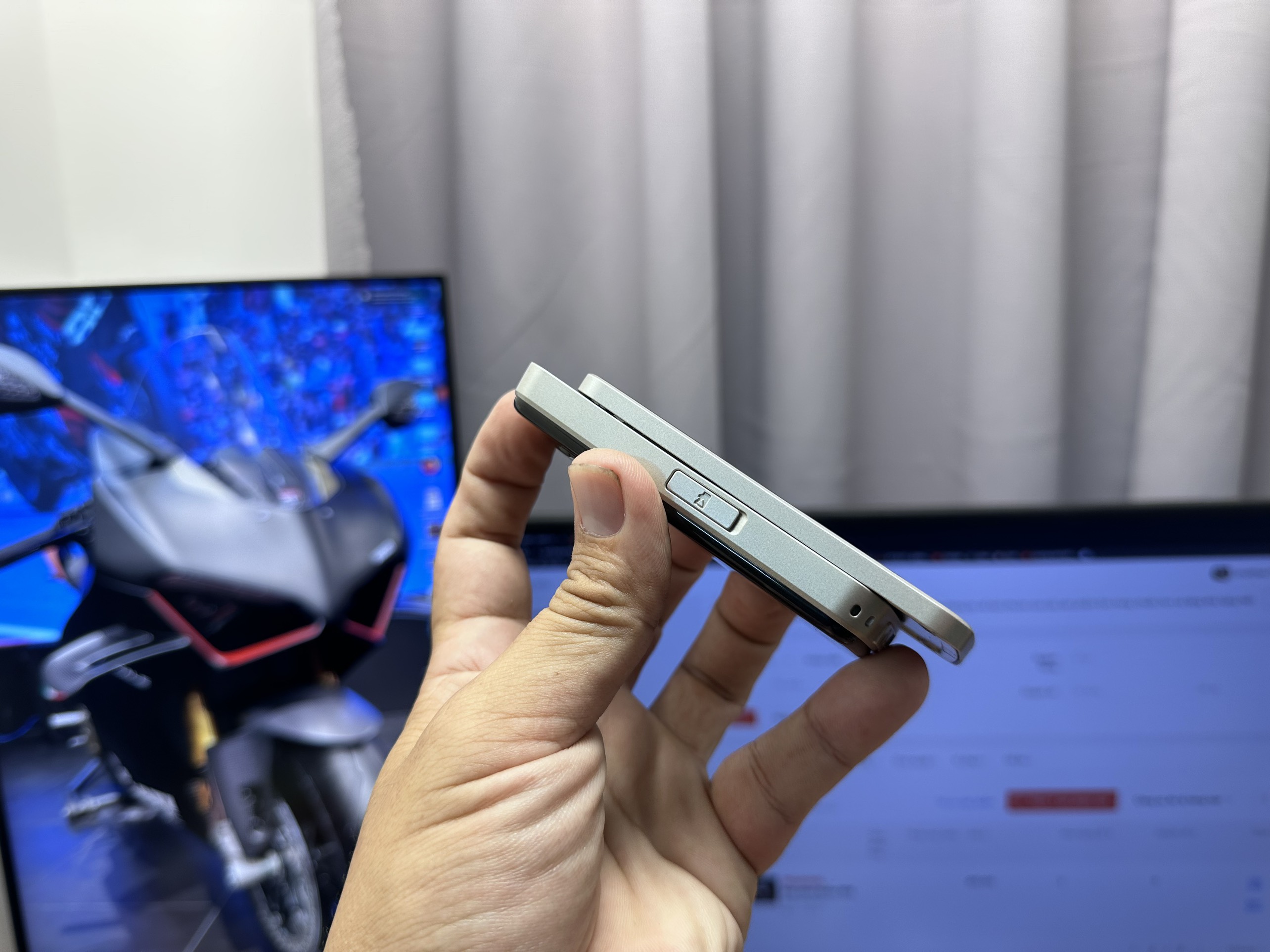 Lk Điện thoại Nokia N96 chính hãng (0175)