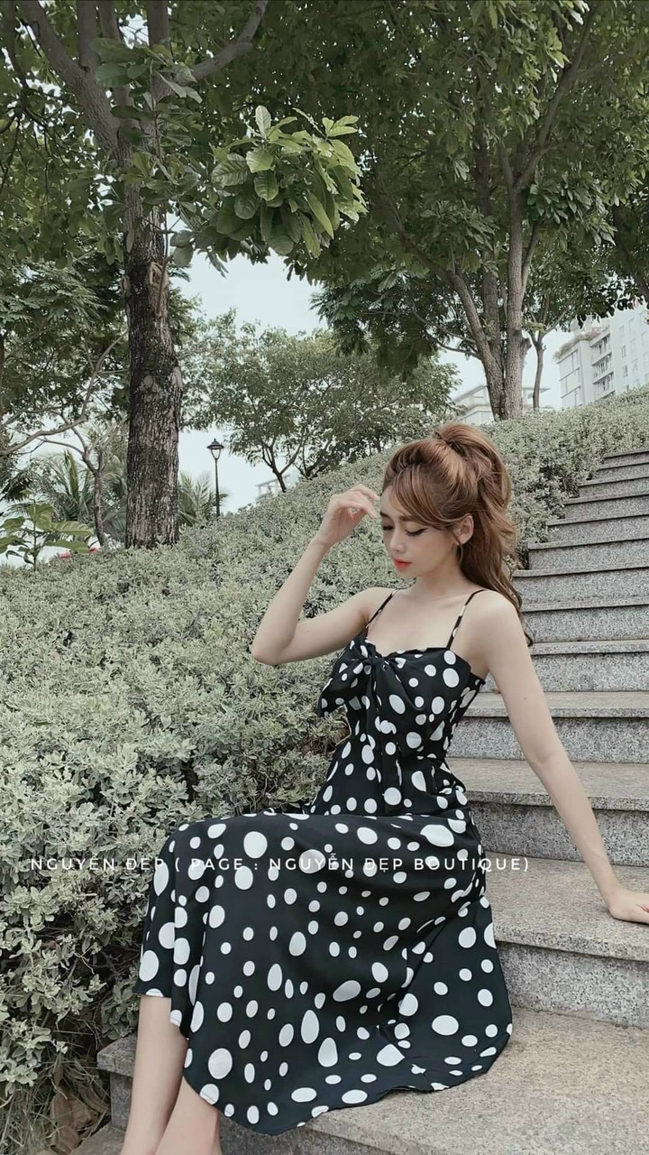 Đầm xoè 2 dây kết nơ ngực có túi có mút ngực dịu dàng nữ tính