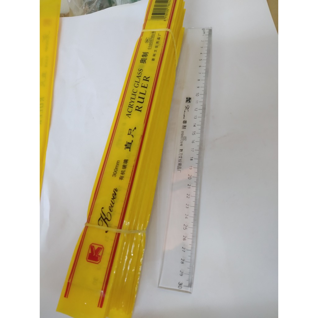 Thước kẻ 30cm
