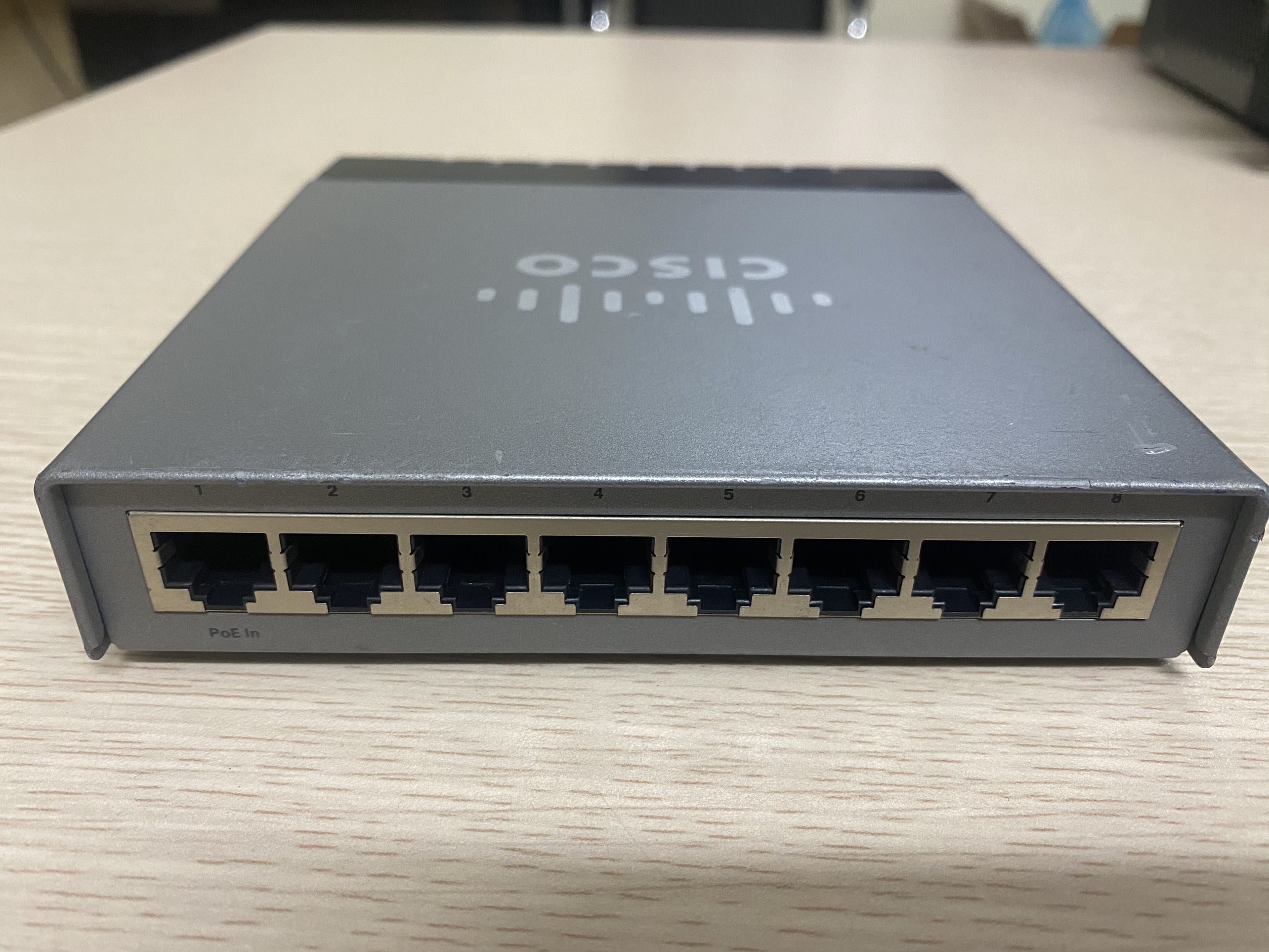 Bộ chia mạng CISCO SG200-08 8-PORT GIGABIT SMART SWITCH LAYER 2